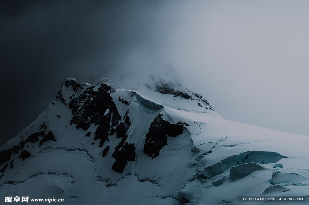 雪山