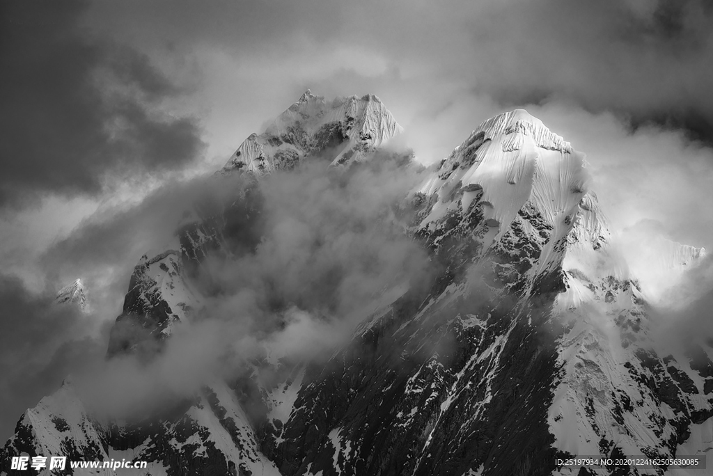 雪山