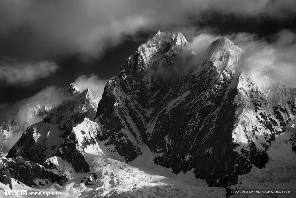 雪山