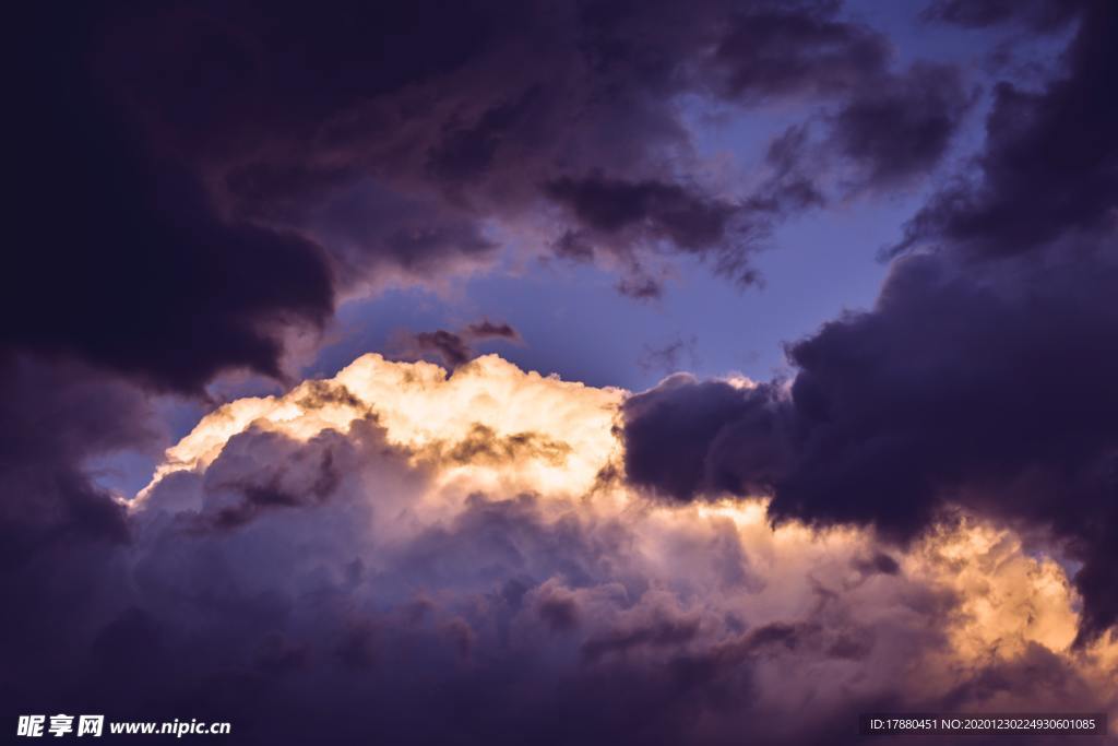 天空