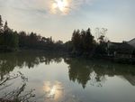 河边