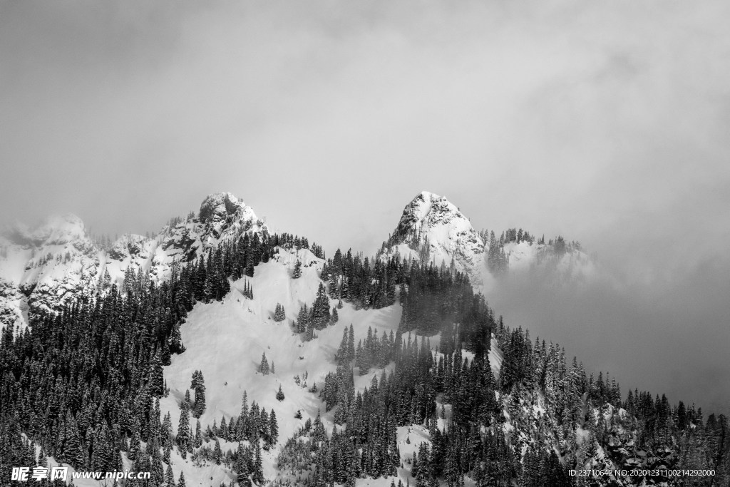 雪山