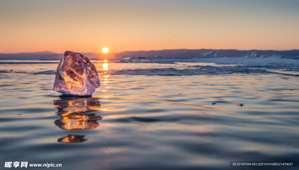 冰川 河流 夕阳