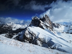 雪山背景