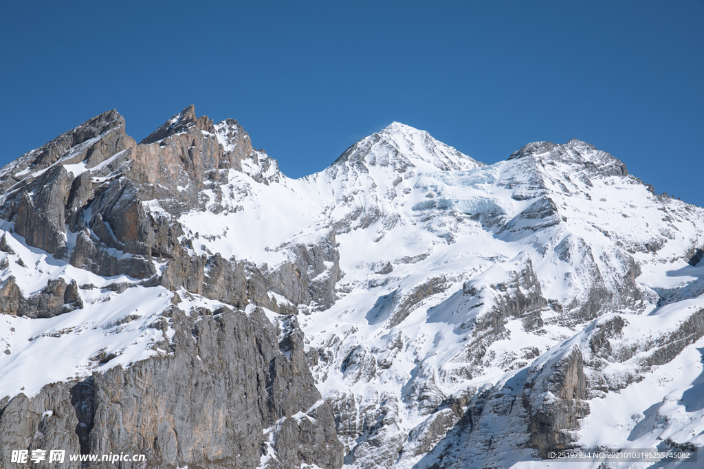雪山