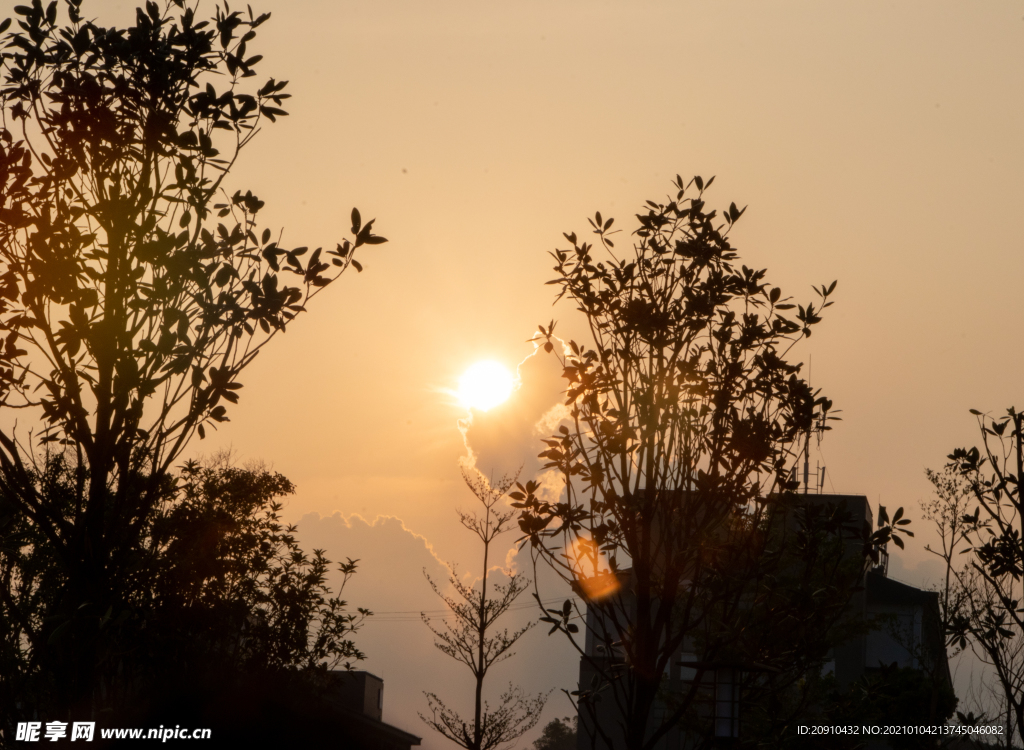 夕阳晚霞