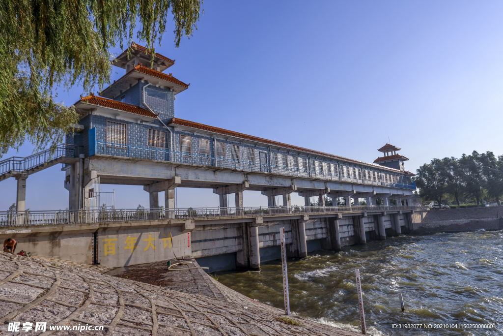 八里湾闸