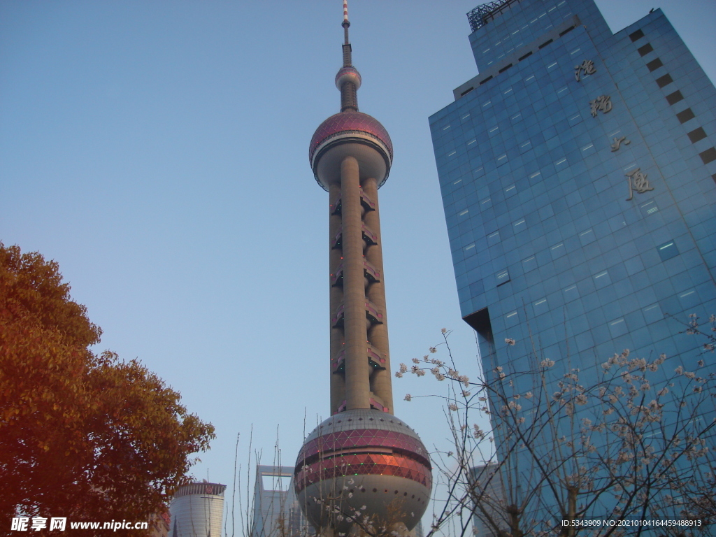 东方明珠