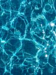水