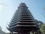 三角塔