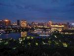 乌鲁木齐南湖广场夜晚风景