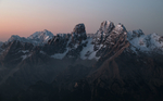 山峰 雪山