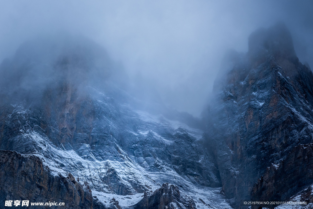 雪山
