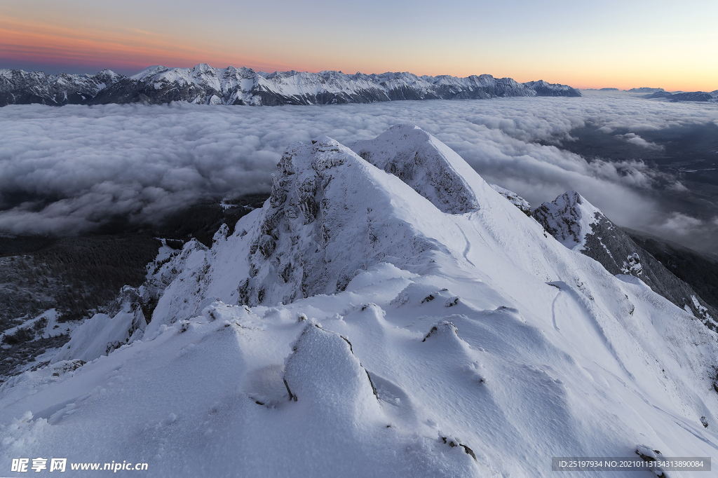 雪山