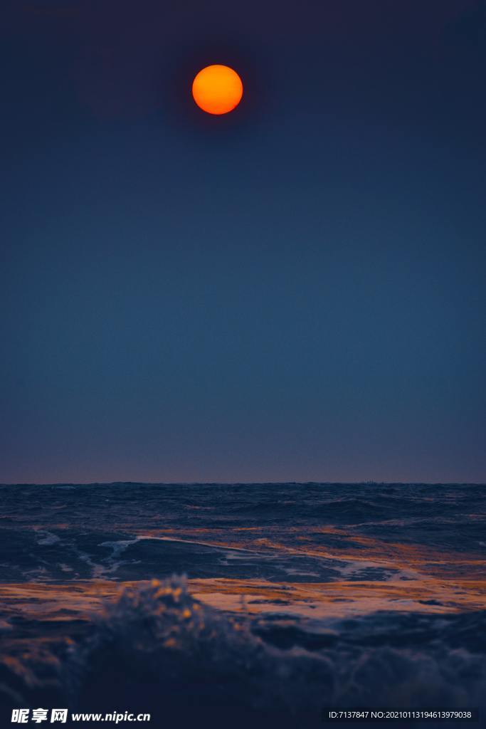 海边月亮