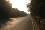 夕阳城市道路场景