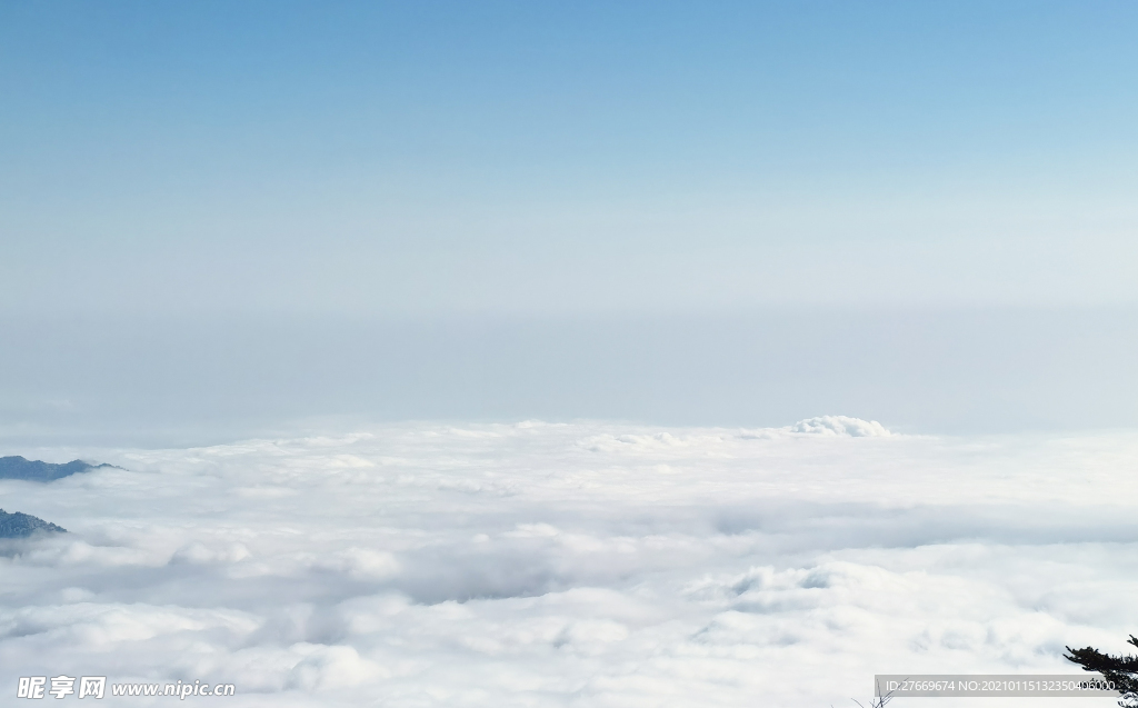 天空