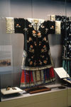 博物馆刺绣展清代服饰