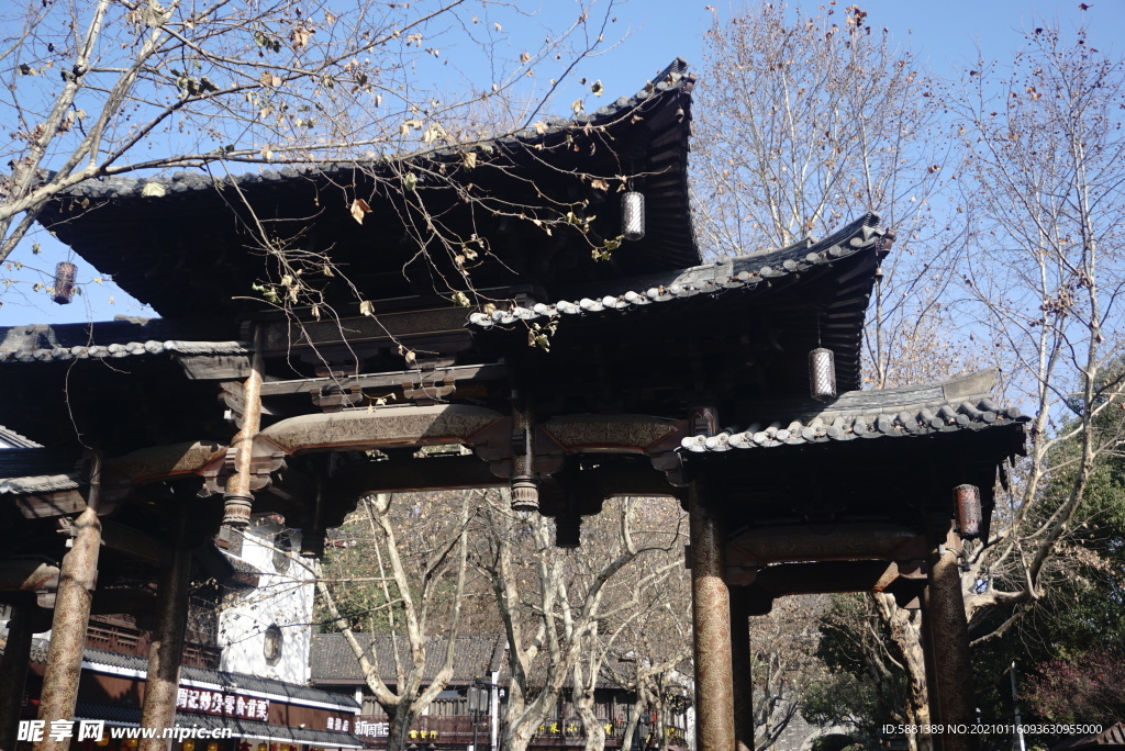 中山南路铜制牌坊