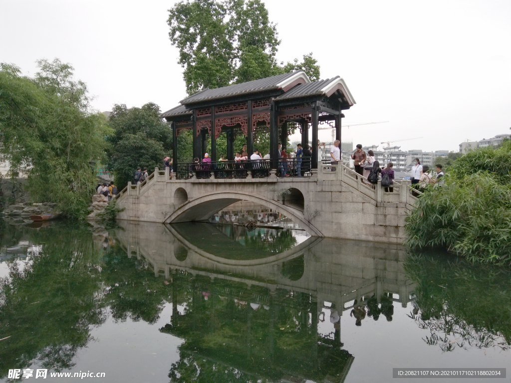 旅游区