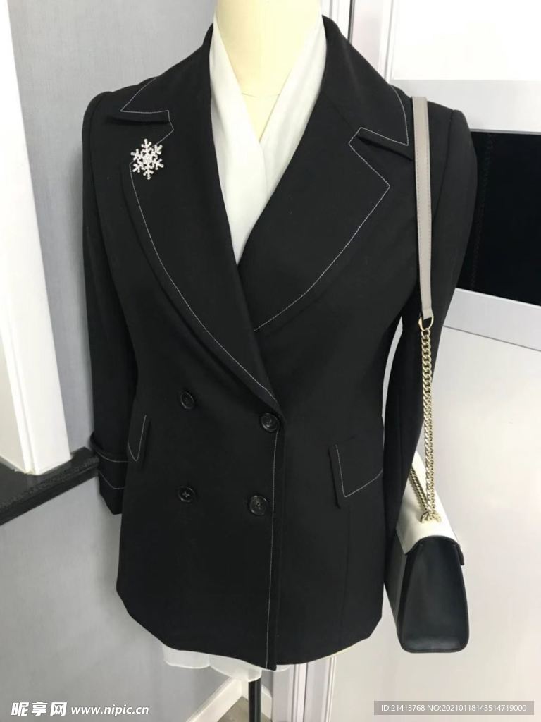 精品服饰穿搭