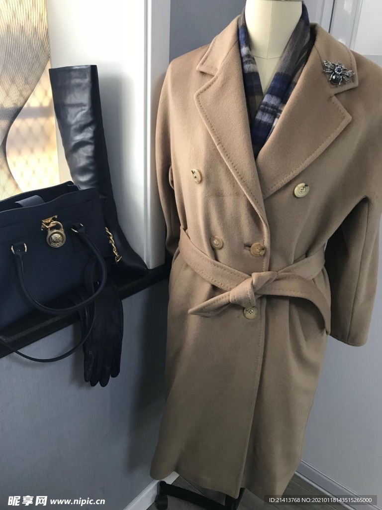 精品服饰穿搭