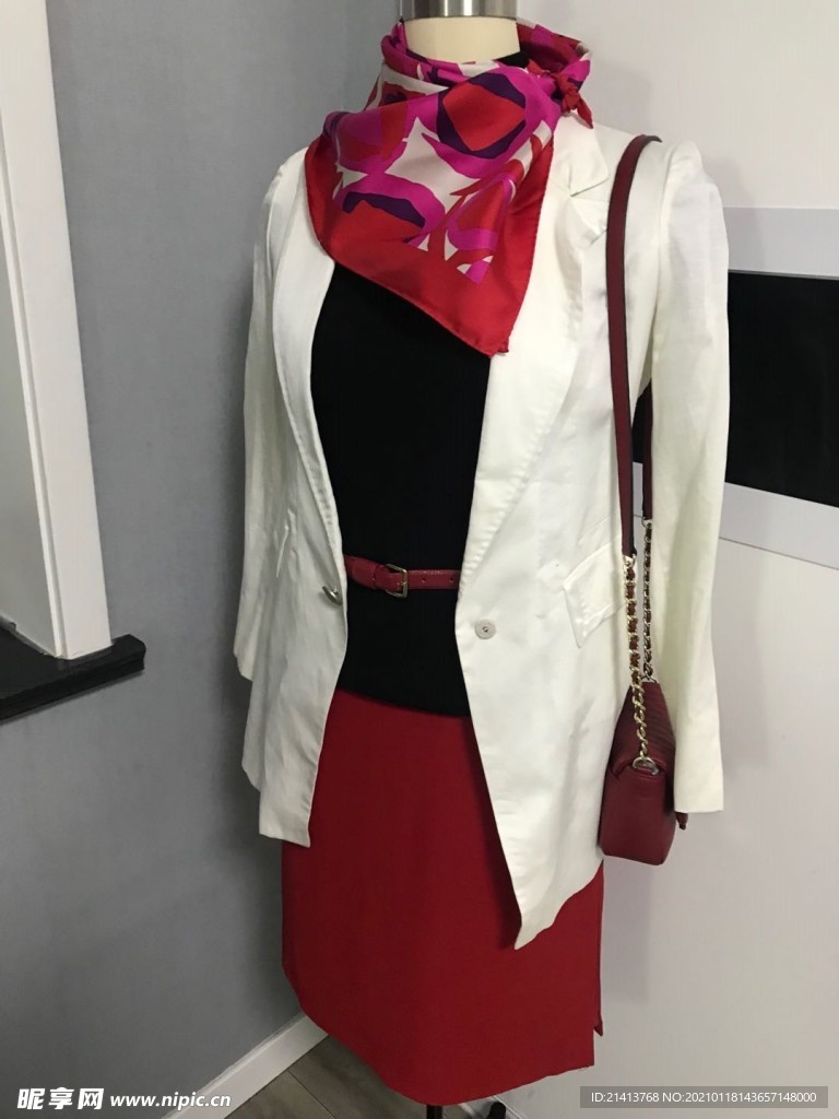 精品服饰穿搭