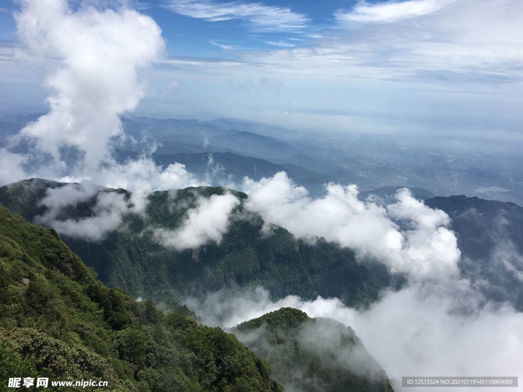 峨眉山