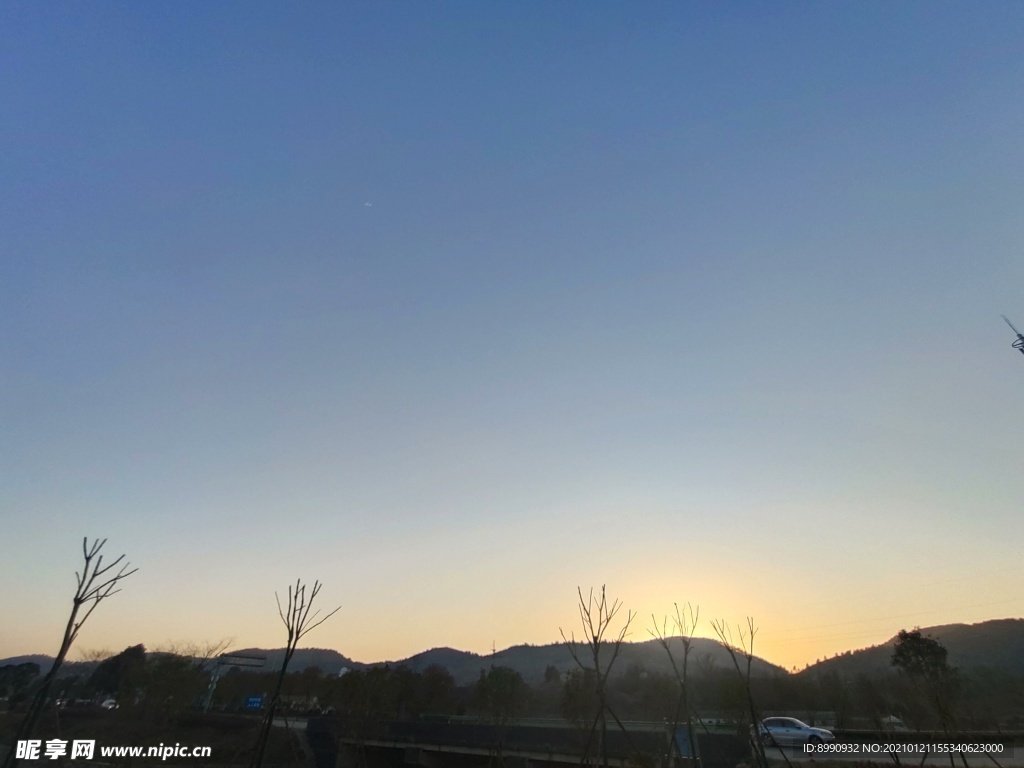 蓝天