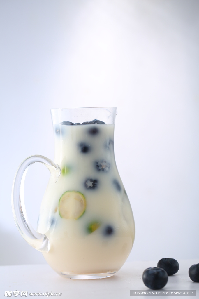 饮品 夏日 奶茶 果茶 水果茶