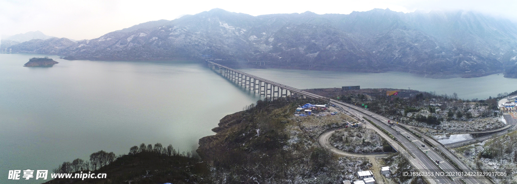 紫坪浦雪景航拍