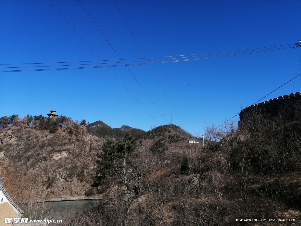 抱龙湾景色