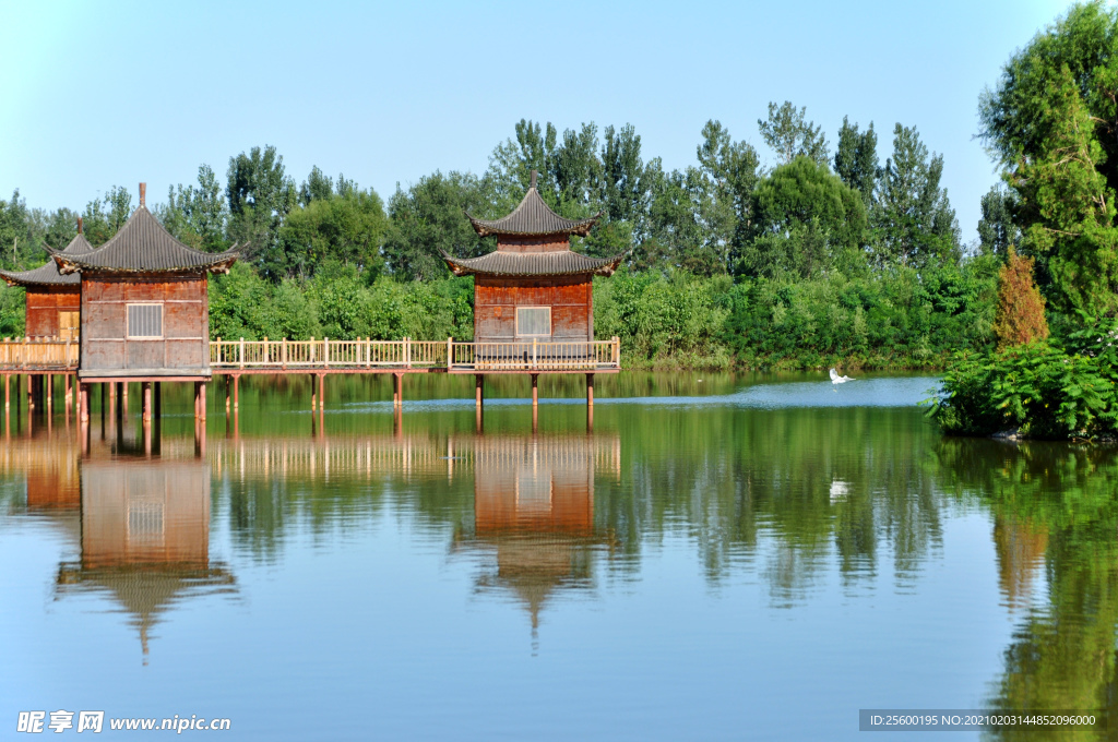 景阳湖竹寨