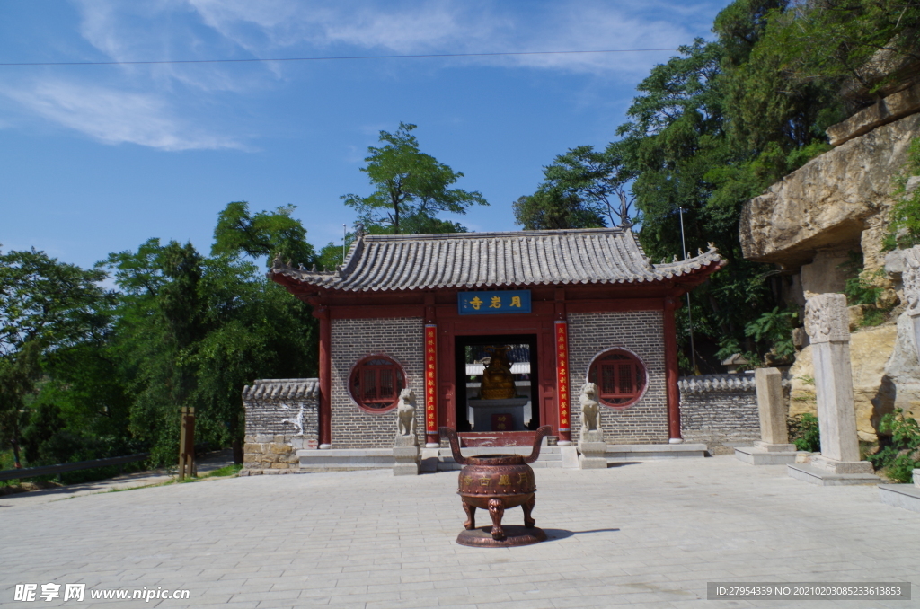 月岩寺