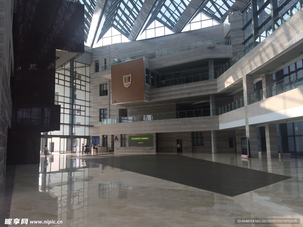 南京医科大学江宁校区德馨楼大厅