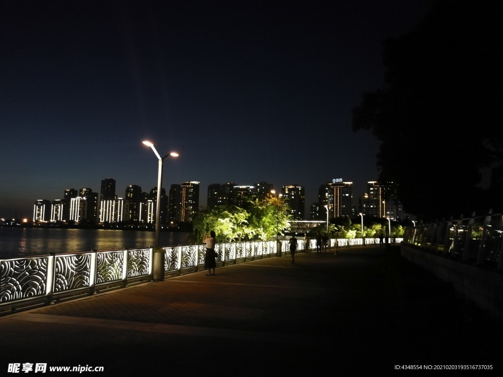 苏州金鸡湖步道