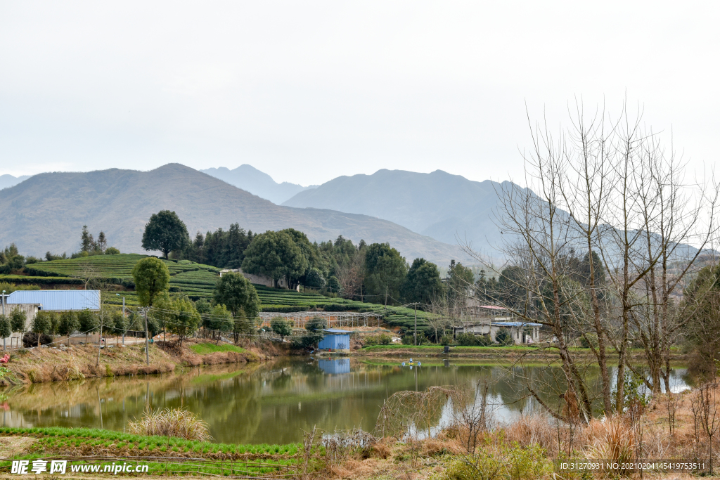 乡村户外湖泊山川风景