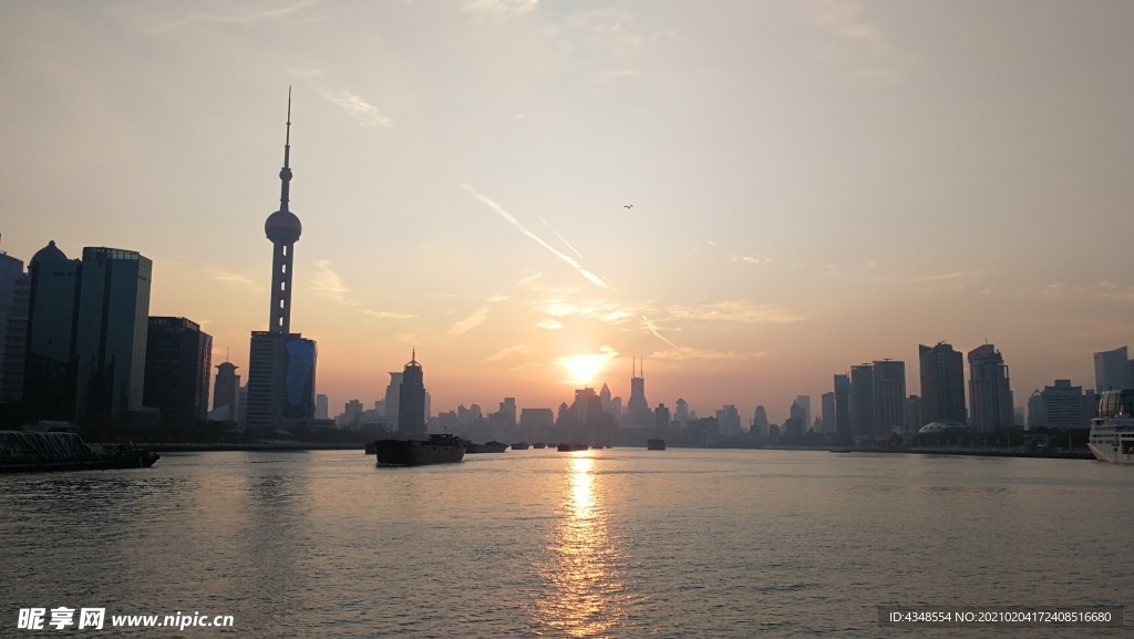 上海黄浦江