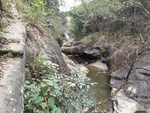 深山里的峡谷河流