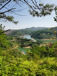 登山远眺益塘水库风景
