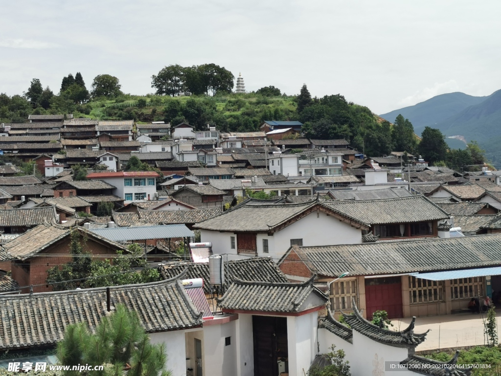 民居