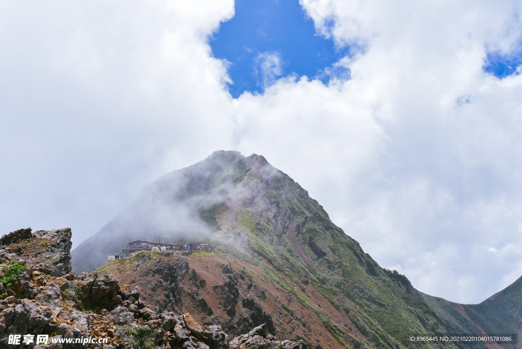 山