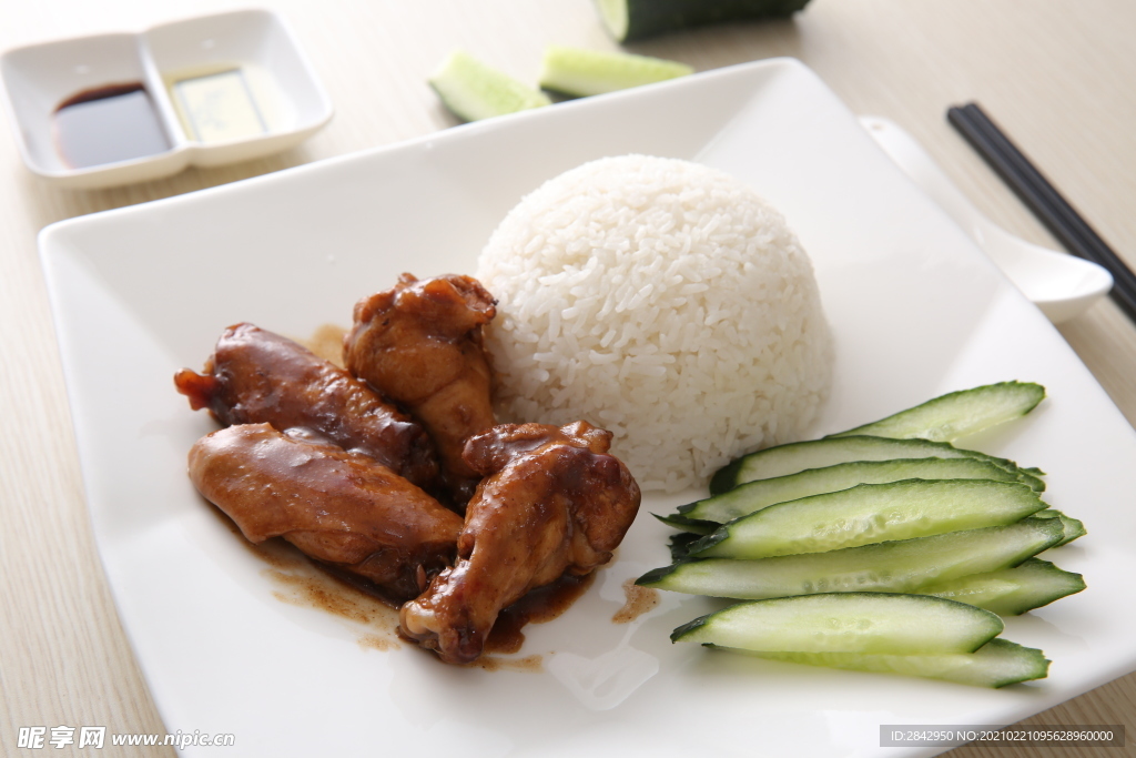 鸡腿饭