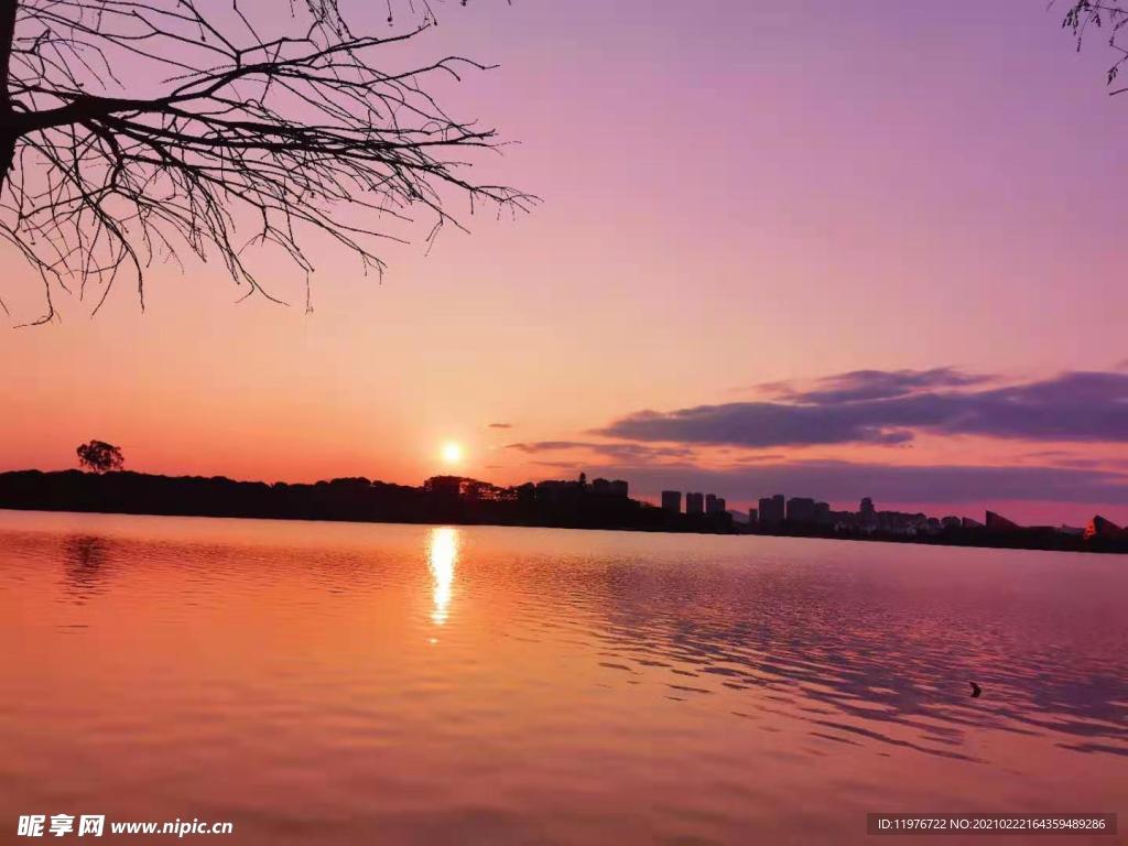 松山湖夕阳