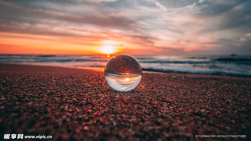 大海沙滩夕阳海浪风景