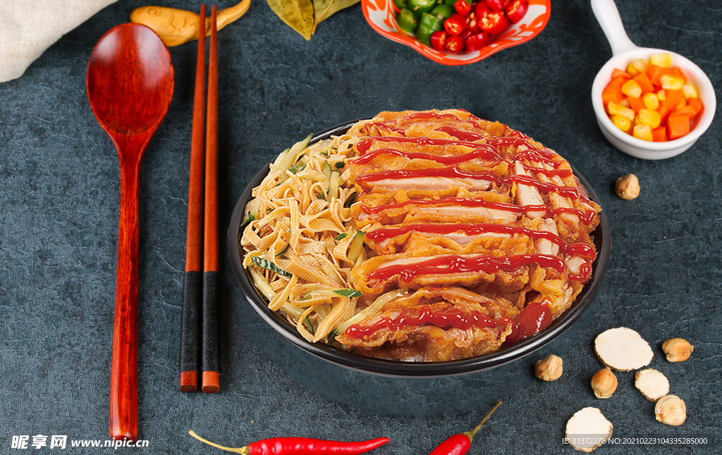 烤肉拌饭美食料理图片