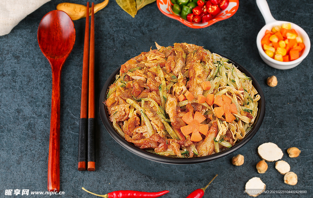 烤肉拌饭美食料理图片