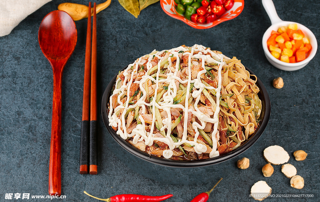 烤肉拌饭美食料理图片