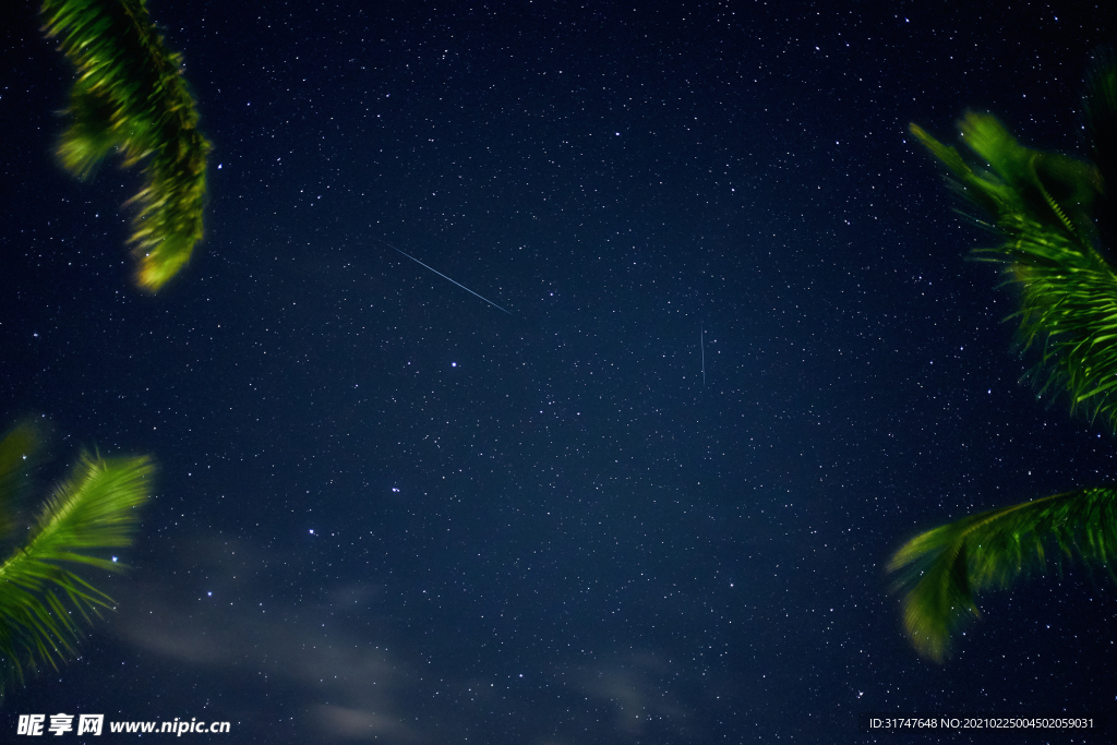 夜晚星空流星