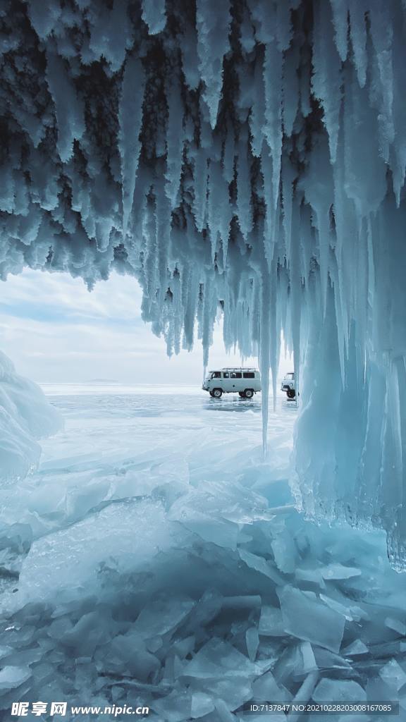 冰天雪地